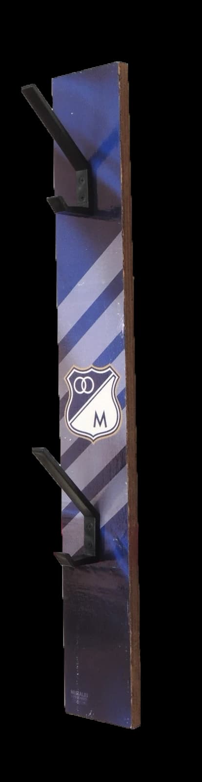 Perchero Escudo Millonarios — vista 3